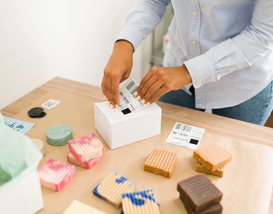 Common Uses of Custom Sticker Labels for Product Packaging